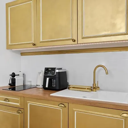 Διαμέρισμα Yoursuite Premium A Theme