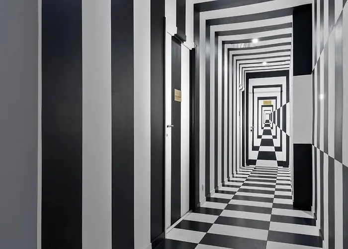 Yoursuite Premium A Theme Apartment *